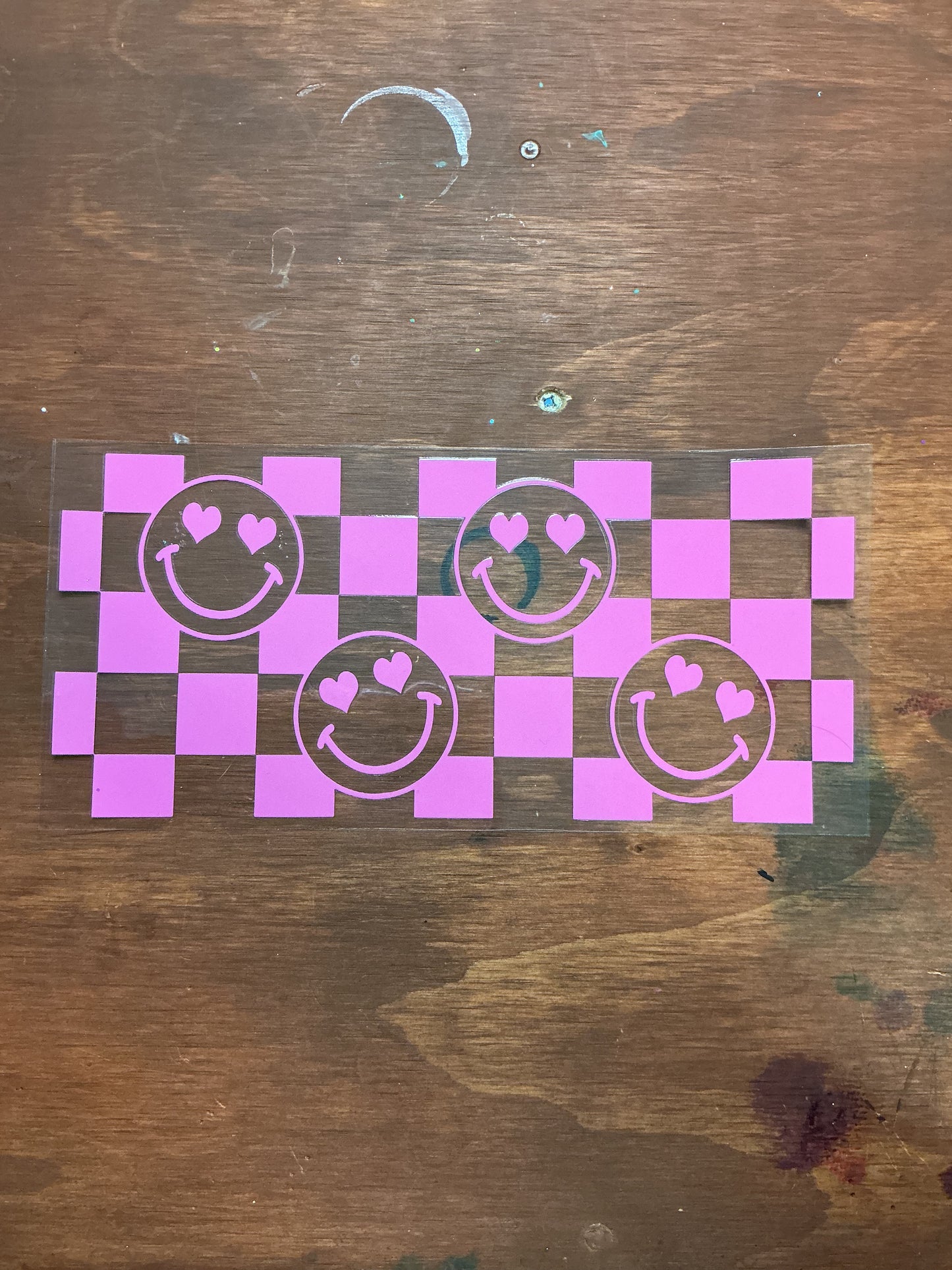 Pink Checkered Smiley Wrap for 16oz, 20oz