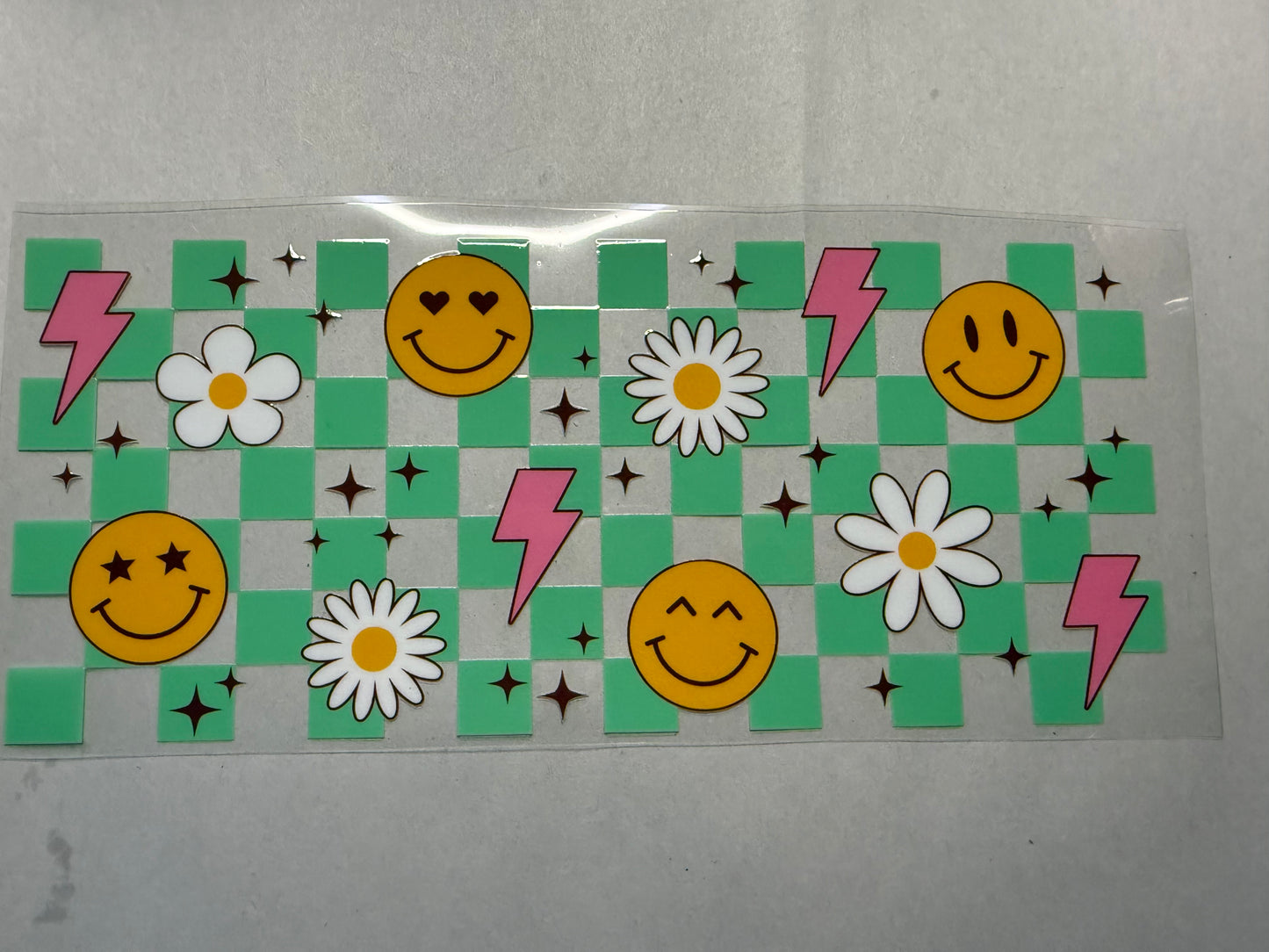 Checkered Smileys wrap for 16oz, 20oz, 24oz, 40oz