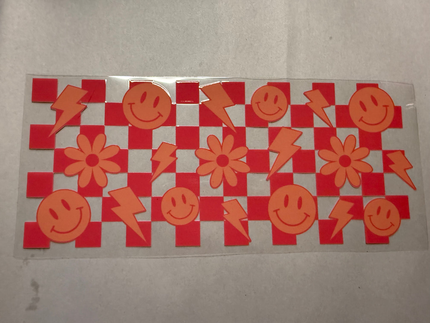 Red Checkered Smileys wrap for 16oz, 20oz, 24oz, 40oz