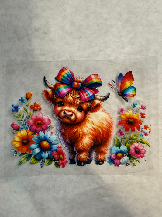 Baby Highland Cow with Flowers Decal for 16oz, 20oz, 24oz