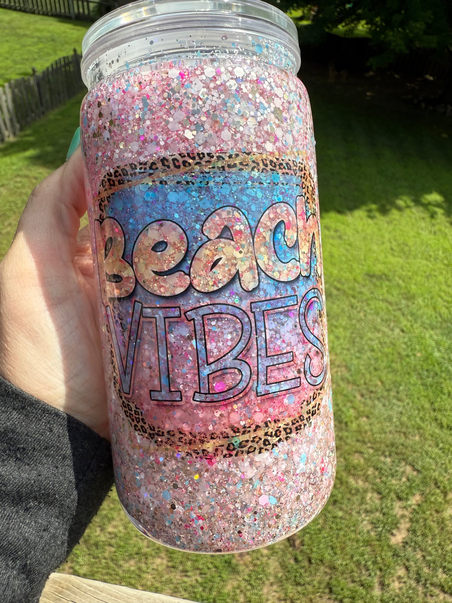 16oz Acrylic Snowglobe - Beach Vibes