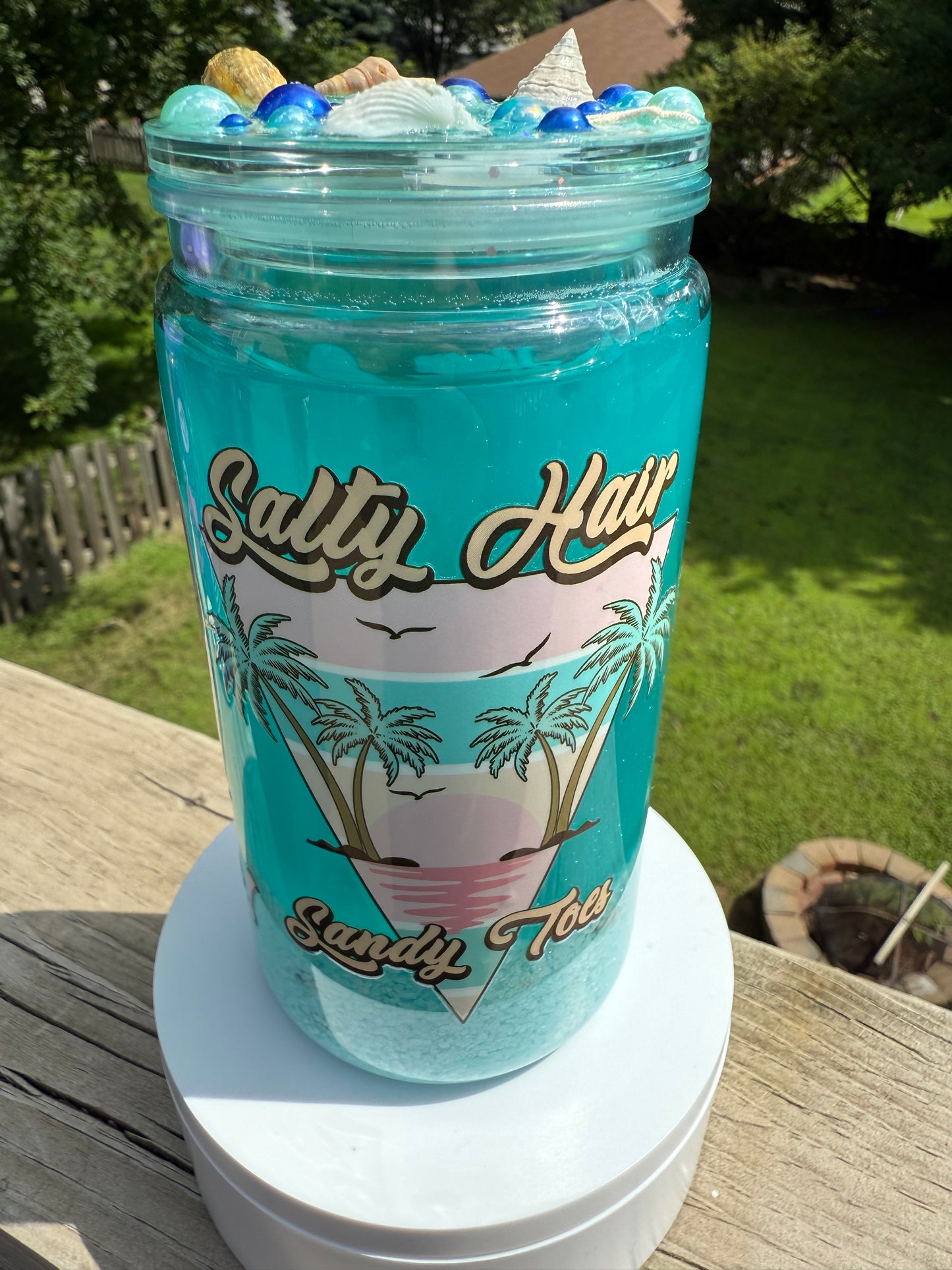 16oz Acrylic Snowglobe - Beach Cup with Decorated Lid