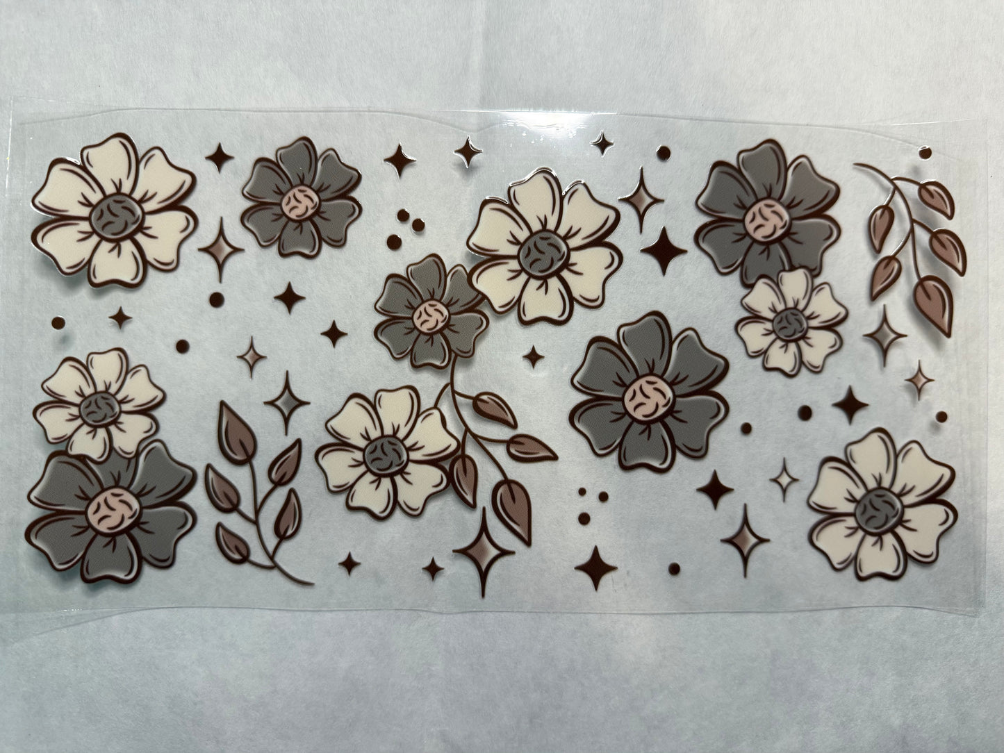 Gray and Cream Flowers Wrap for 16oz, 20oz, 24oz
