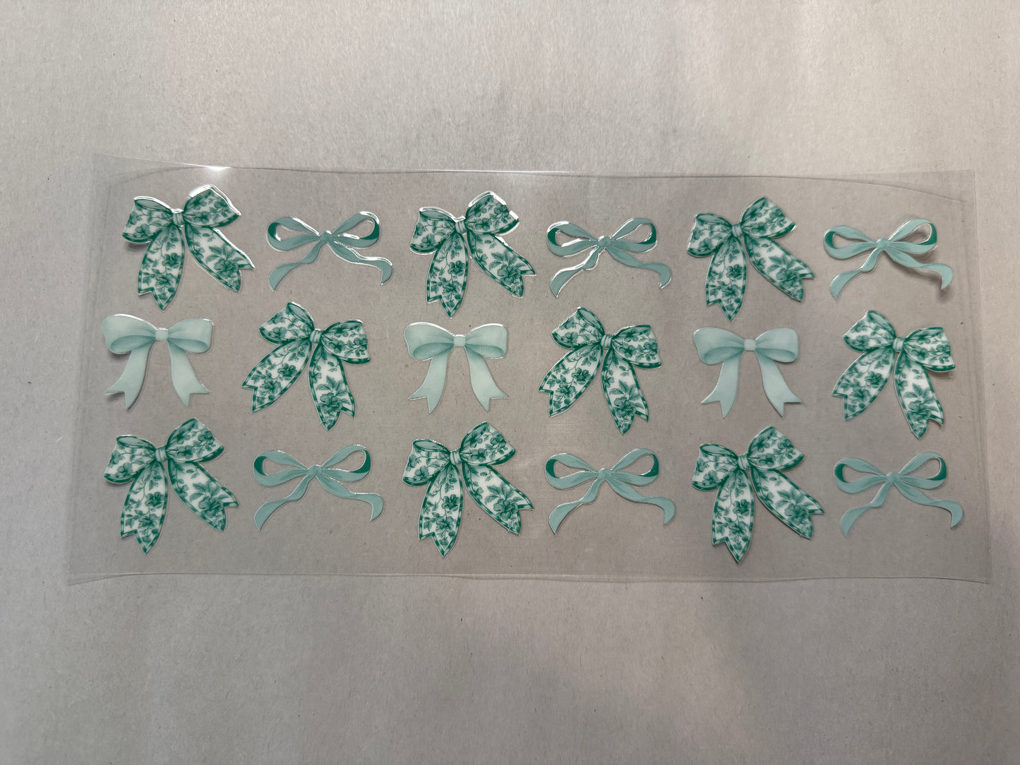 Teal Bows wrap for 16oz, 20oz, 24oz, 40oz