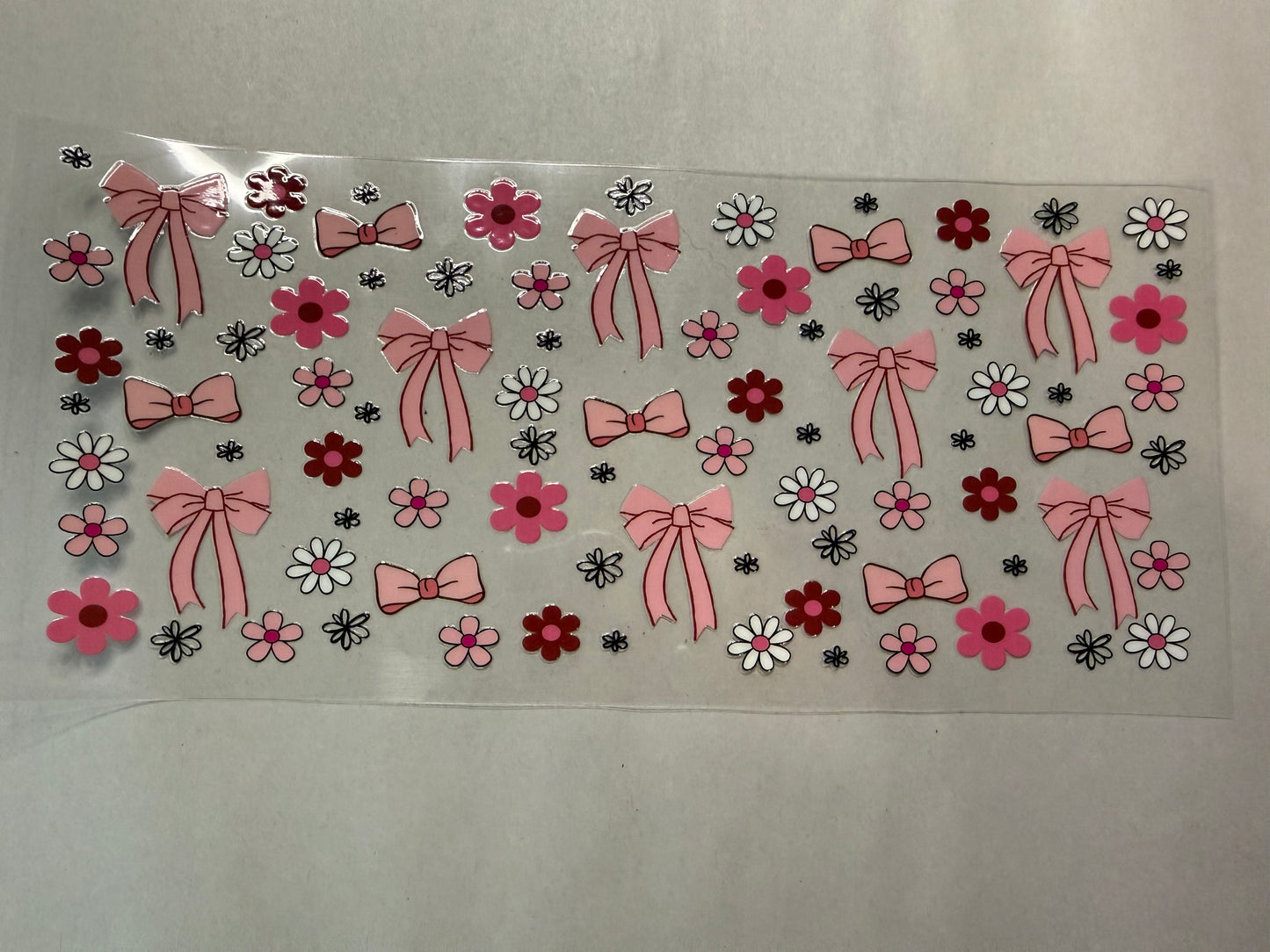 Pink Bows and Flowers wrap for 16oz, 20oz, 24oz, 40oz