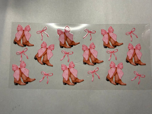 Boots with Bows wrap for 16oz, 20oz, 24oz, 40oz